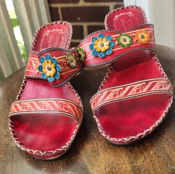 Spring Step sandles - Picture 1 of 7